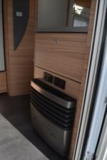 Caravane Dethleffs Camper 460 EL – Image 29