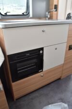 Caravane Dethleffs Camper 460 EL – Image 25