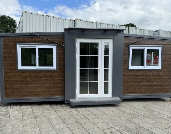 Conteneur Mobile - Tiny House avec Deux Chambres et Cuisine