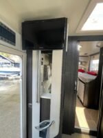 Camping-Car Benimar 263 – Image 8