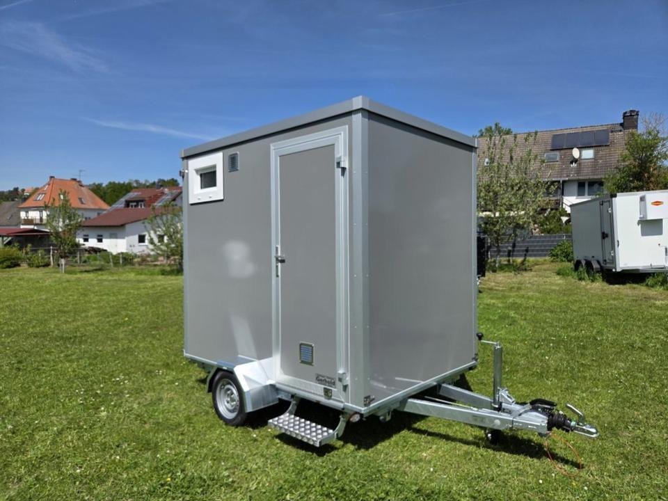 Badezimmerwagen-Bad-Anhanger-Sanitar-Anhanger-WC-Dusche-Allemagne_44171_1274557566075.jpg Conteneur comme habitat, remorque chariot de salle de bain remorque de salle de bain remorque sanitaire toilette douche – Image 1