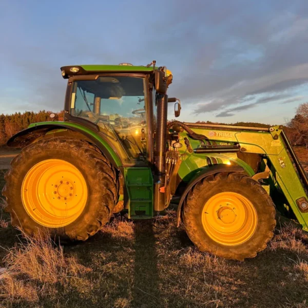 Tracteur John Deere 6125R - 2014