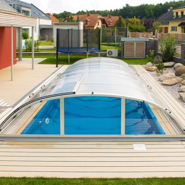 Toiture de piscine Clear A1 pour piscine jusqu'à 3,20 x 6,30 m