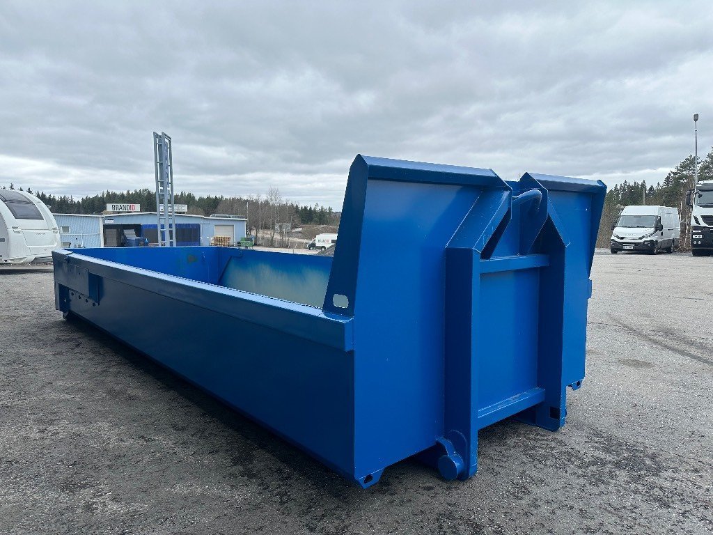 Vaihtolava-Sora-HARDOX-Finland_9350_5658796448997.jpg Conteneur Roll-Off HARDOX 2024 – Image 1